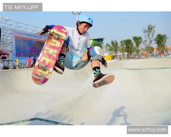 杭州极限运动队在滑板精英赛中以80分稳居积分榜首位