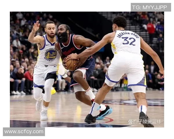 勇士与快船对决精彩回顾全场高光时刻解说分析