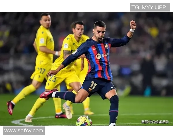 巴塞罗那主场迎战西班牙人激情对决回顾与分析