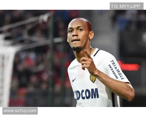 曼联与巴黎圣日耳曼2020年对决回顾及精彩瞬间分析