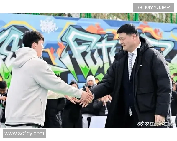 凯尔特人对决姚明的传奇时刻回顾与篮球历史的交汇点